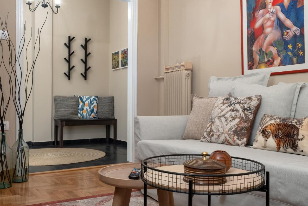 Absolute Xi Apartment Athens